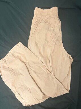 Aerie Cream Cargo Pants Joggers Drawstring Size M